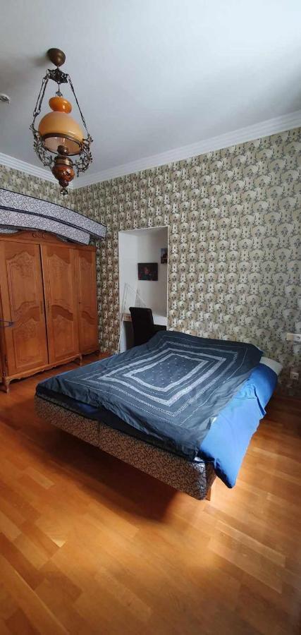 Cozy Apartment On The Town Hall Square Reval Esterno foto